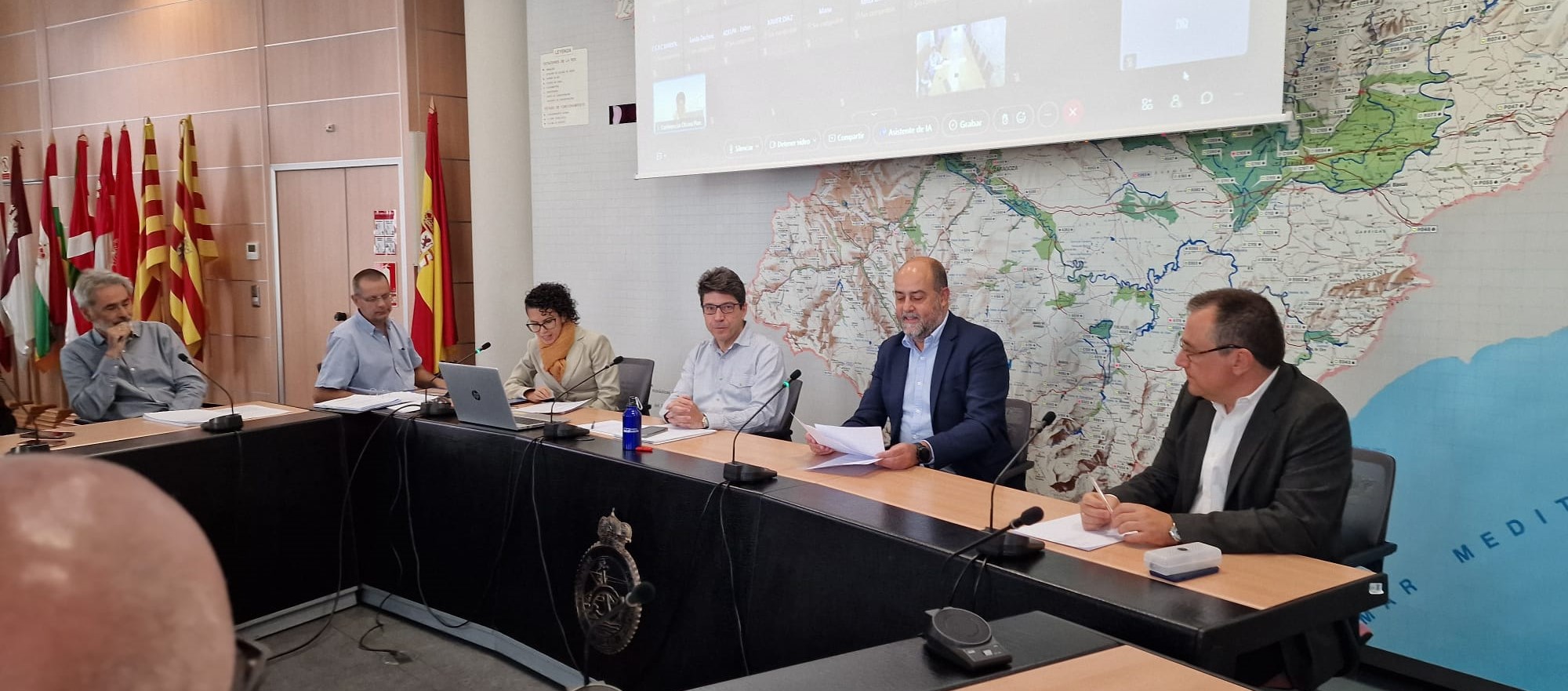 El presidente de la CHE inaugura la Jornada sobre modificaciones en las masas de agua de la cuenca para el próximo plan hidrológico